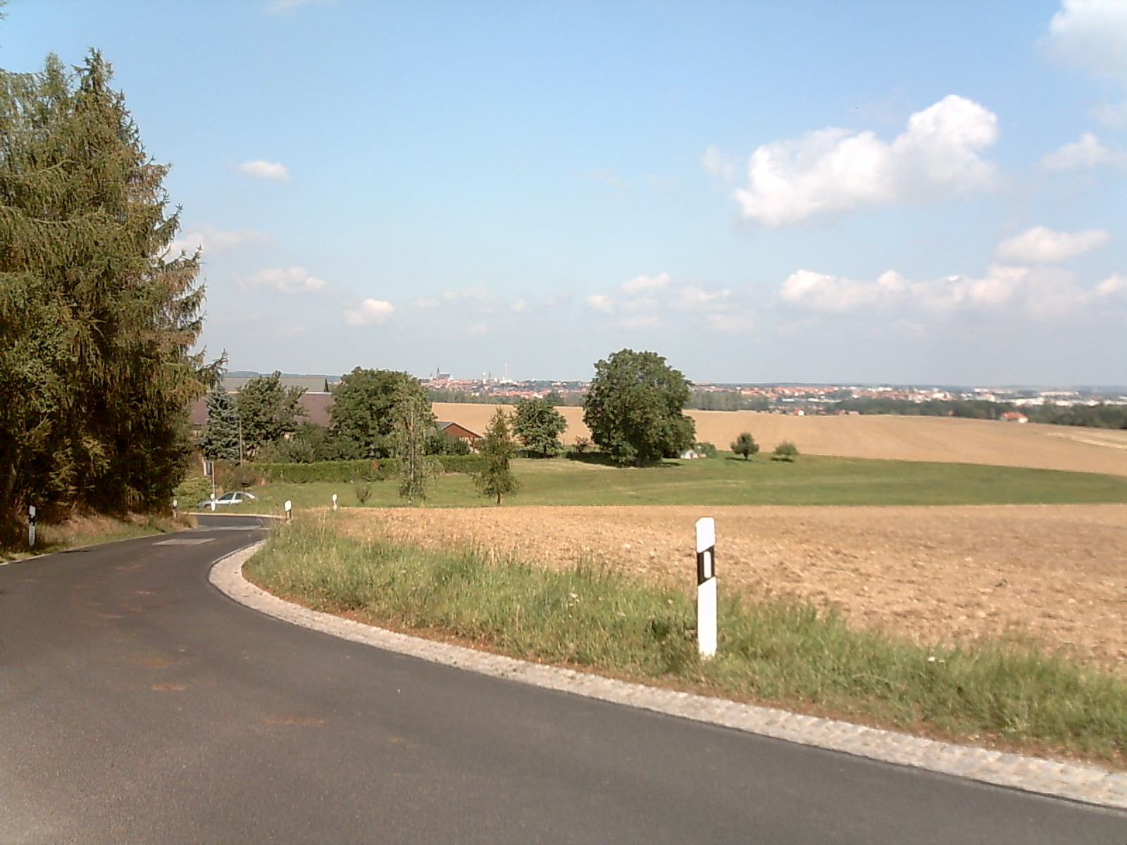 Straße von Mehltheuer nach Binnewitz